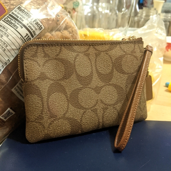 Coach Wristlet Colorblock Signature Canvas - Picture 2 of 4